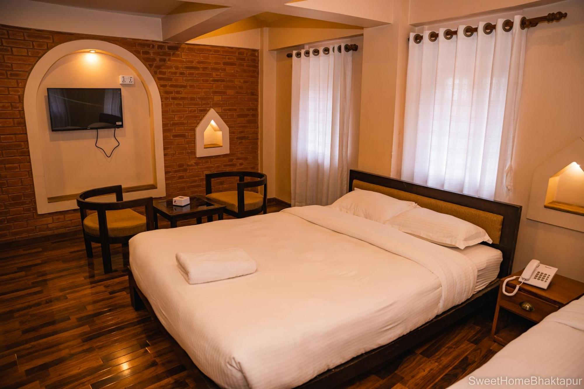 Hotel Sweet Home Bhatgoan Exterior foto