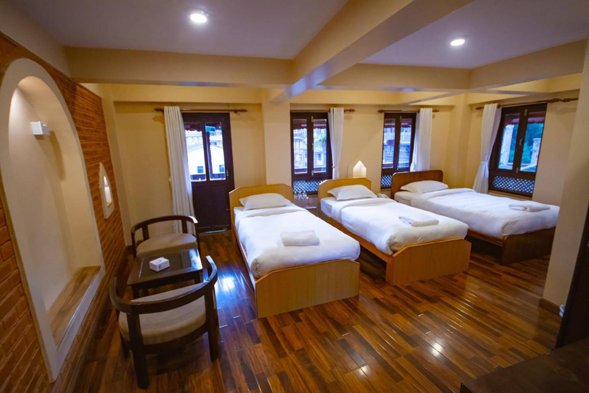 Hotel Sweet Home Bhatgoan Exterior foto